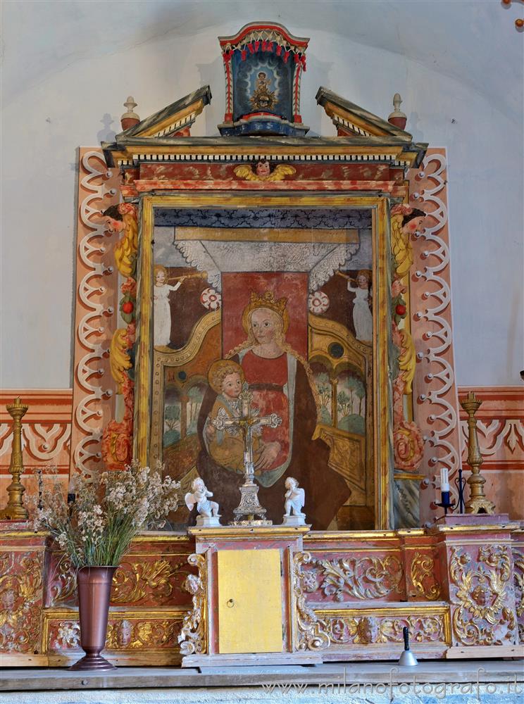 Campiglia Cervo (Biella, Italy) - Retable the altar of the Church of Santa Maria of Pediclosso
